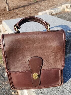 Vintage Coach Station Bag Crossbody 5130